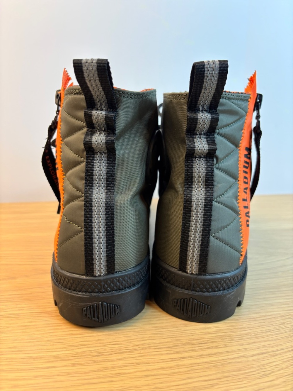 Palladium Pampa Unlocked in the "Olive Night" colorway Men’s 10 Woman’s 11.5 - Picture 6 of 12